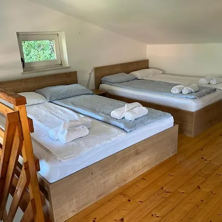 Cosy With Views Near Feriehus Kobarid