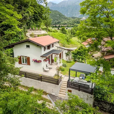 بيت للعطل Cottage Kobarid
